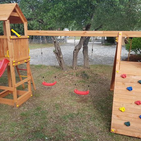 Apartmani Zoric Vodice Luaran gambar