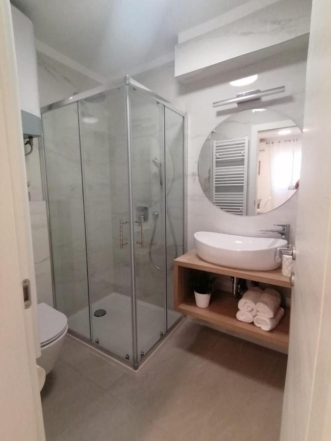 Apartmani Zoric Vodice Bilik gambar