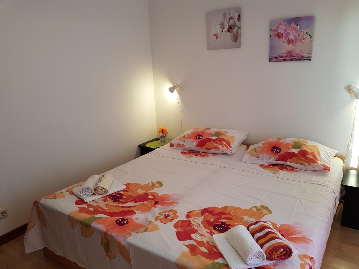 Apartmani Zoric Vodice Luaran gambar