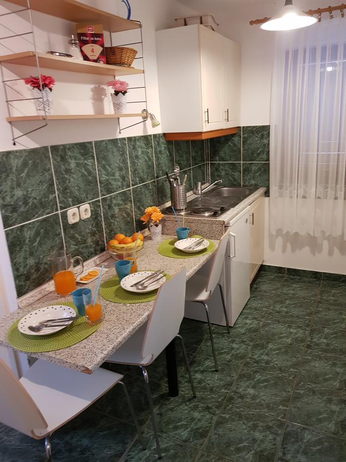 Apartmani Zoric Vodice Luaran gambar